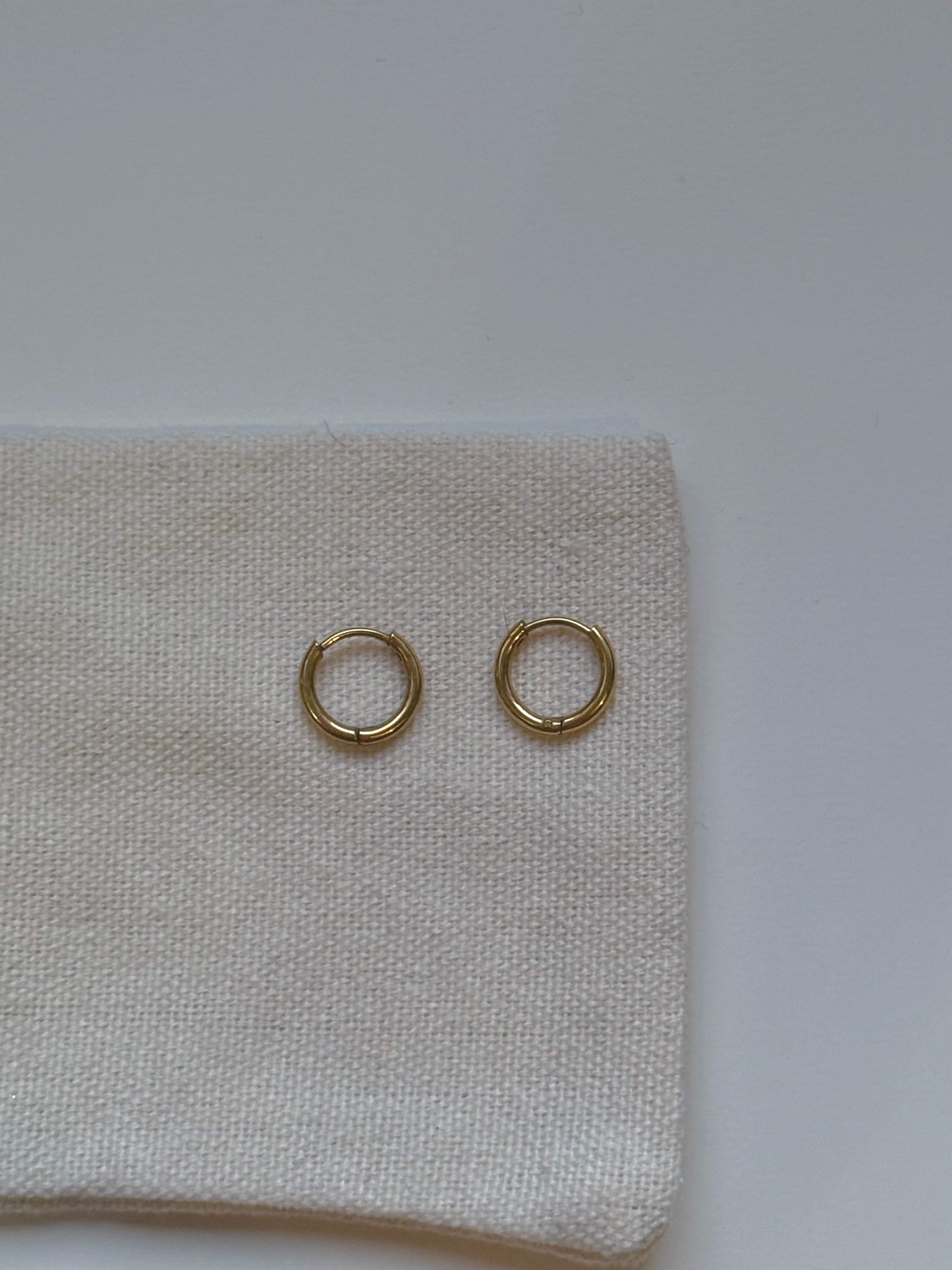 Brincos mini Argolas